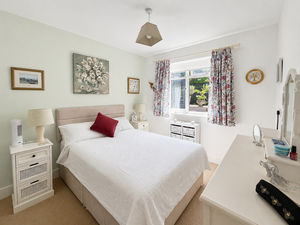 Bedroom- click for photo gallery
